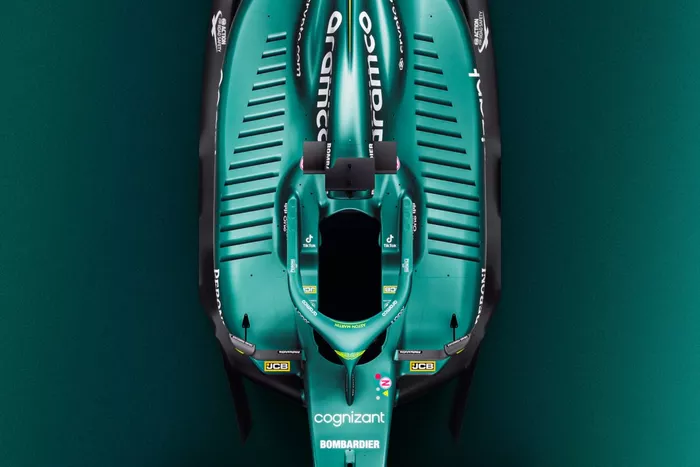 Aston Martin AMR22 detalles