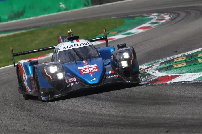 #36 Alpine Elf Matmut Alpine A480 - Gibson: André Negrão, Nicolas Lapierre, Matthieu Vaxiviere