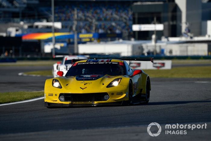 #4 Corvette Racing Corvette C7.R, GTLM: Oliver Gavin, Tommy Milner, Marcel Fassler