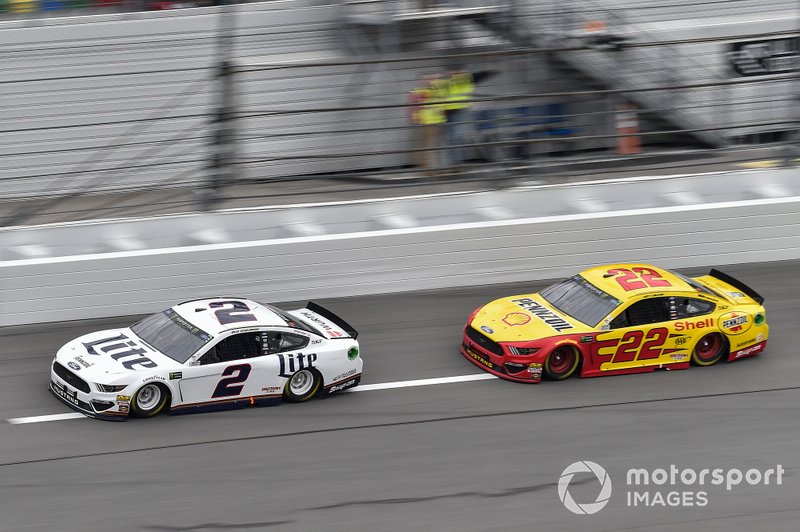 Brad Keselowski, Team Penske, Ford Mustang Miller Lite, Joey Logano, Team Penske, Ford Mustang Shell Pennzoil