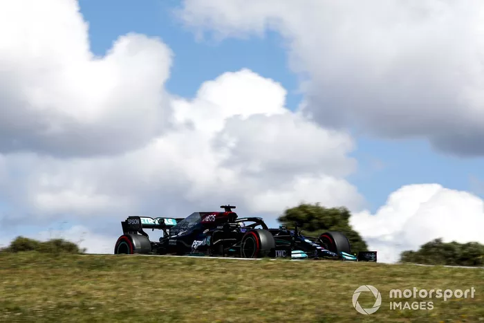 Lewis Hamilton, Mercedes W12