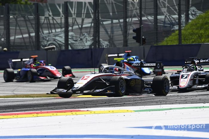 Roman Stanek, Hitech Grand Prix, Frederik Vesti, ART Grand Prix 