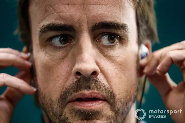 Fernando Alonso, Aston Martin F1 Team