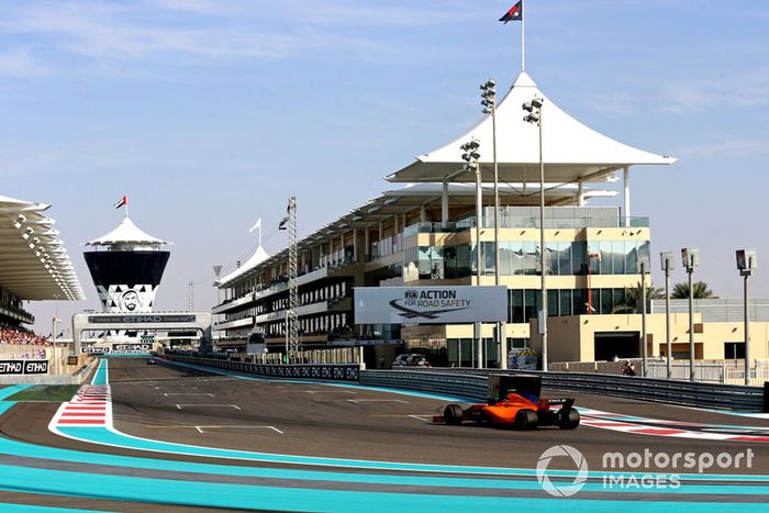 Fernando Alonso, McLaren MCL33 