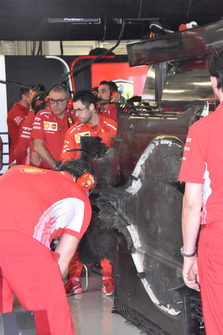 Ferrari SF71H, fondo