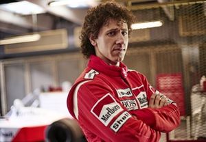 Matt Mella como Alain Prost en Senna