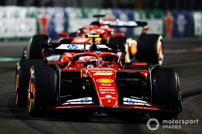 Carlos Sainz, Ferrari SF-24, Charles Leclerc, Ferrari SF-24