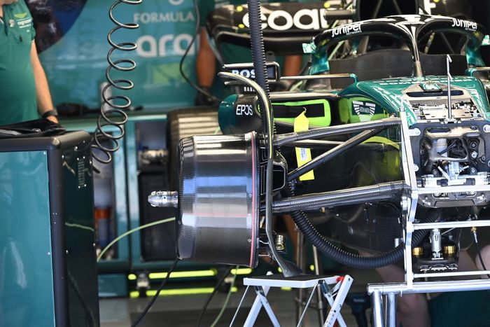 Aston Martin AMR23 detalles técnicos