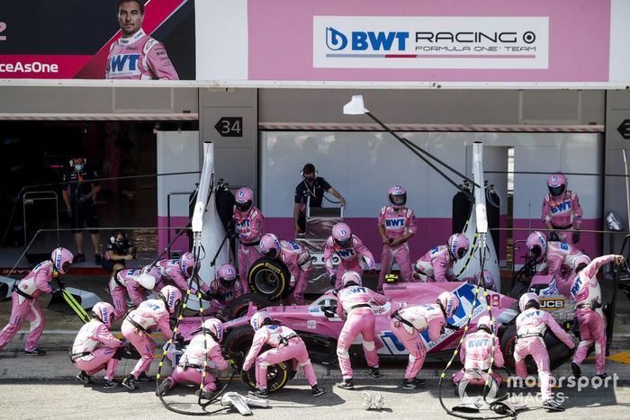Lance Stroll, Racing Point RP20, pit stop