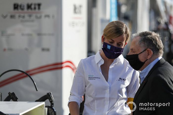 Susie Wolff, Jefa de equipo, Venturi habla con Jean Todt, Presidente de la FIA