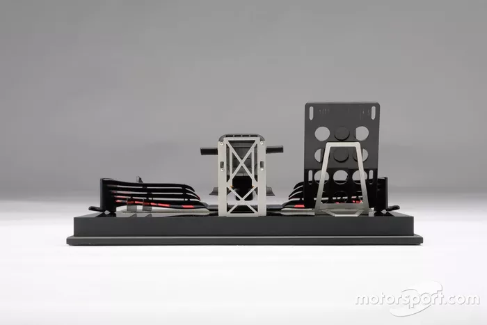 Amalgam RB15 neus schaal 1:12, Max Verstappen