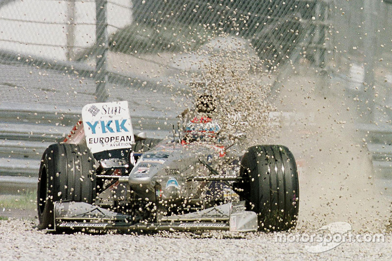 Esteban Tuero, Minardi M198 Ford verkent de grindbak