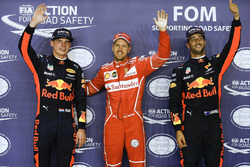 Polesitter Sebastian Vettel, Ferrari, second place Max Verstappen, Red Bull Racing, third place Daniel Ricciardo, Red Bull Racing
