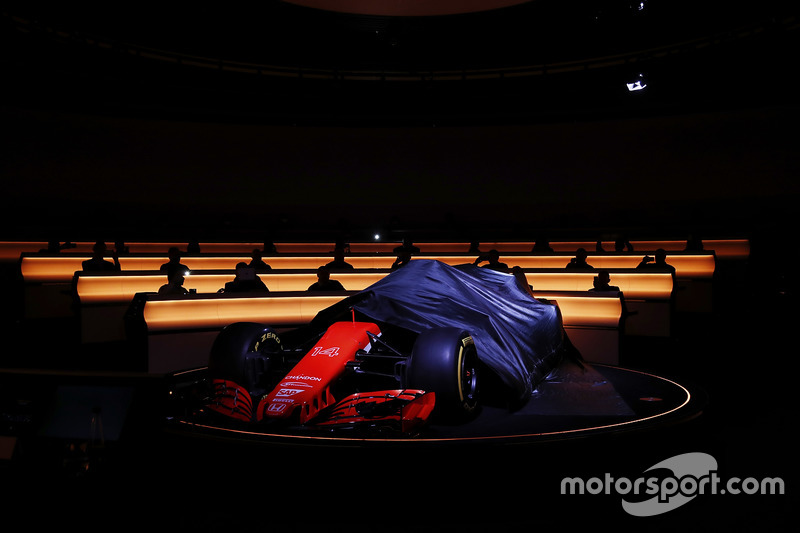 El McLaren MCL32 es descubierto