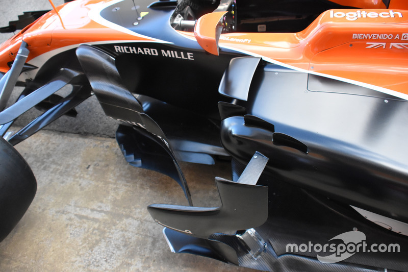 Pontons de la McLaren MCL32