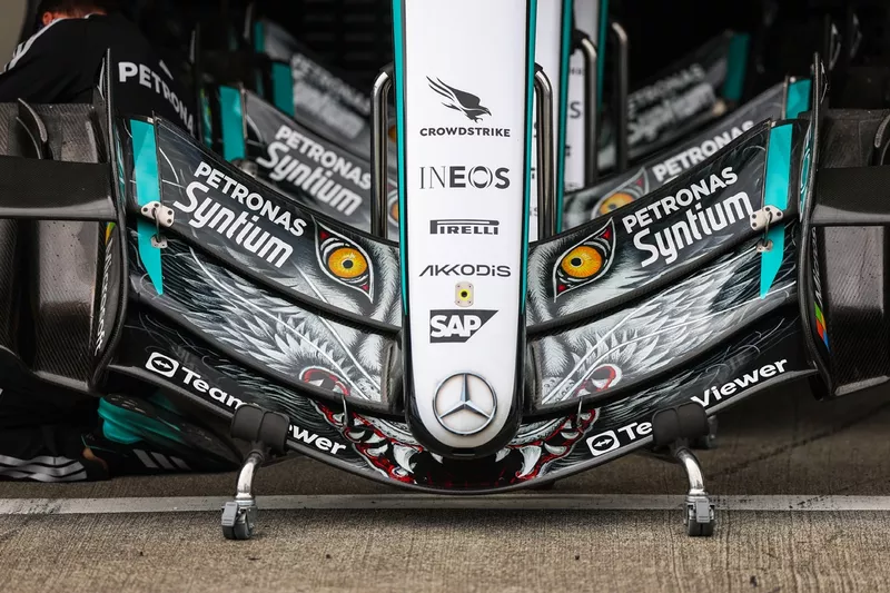 Alerón delantero del Mercedes W17