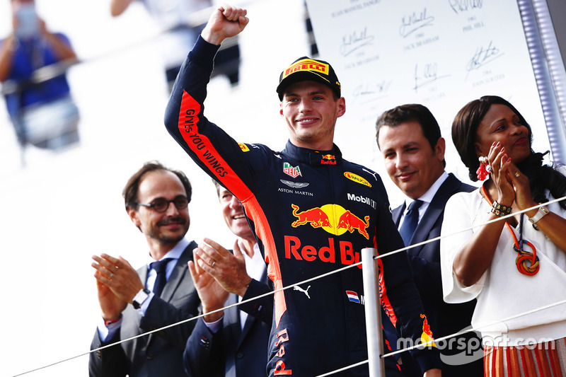Podio: segundo lugar Max Verstappen, Red Bull Racing