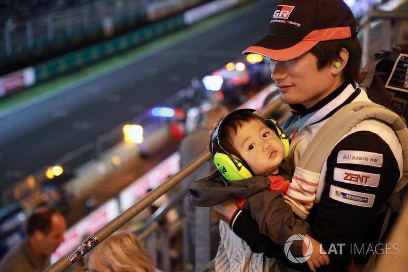 Toyota fans
