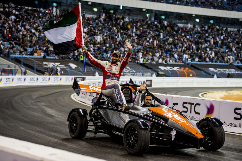 Khaled Al Qubaisi, Khaled Al-Qassimi de equipo de los Emiratos Árabes Unidos