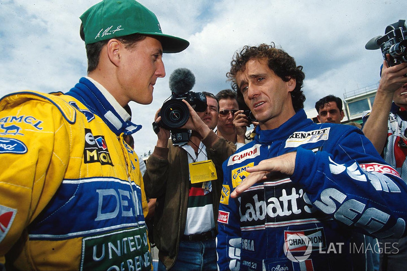 Alain Prost, Williams, talks with Michael Schumacher, Benetton