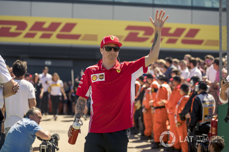 Kimi Raikkonen, Ferrari, en el desfile de pilotos