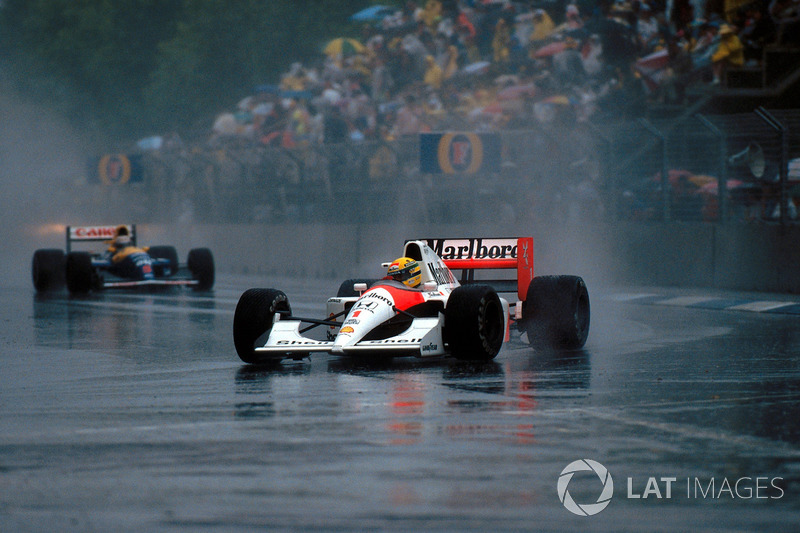 O Brasil tem três vitórias na Austrália. Uma com Nelson Piquet (1990) e duas com Ayrton Senna. Em 1991, a corrida vencida pelo recém-coroado tricampeão entrou para história como a mais curta da F1. O GP foi encerrado com 14 voltas após uma chuva torrencial