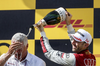 Podyum: Yarış galibi René Rast, Audi Sport Team Rosberg
