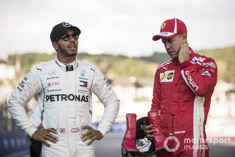 Lewis Hamilton, Mercedes AMG F1, dan Sebastian Vettel, Ferrari