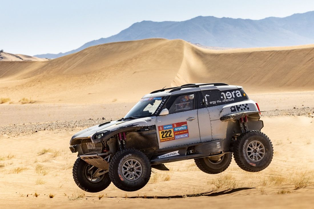 #222 X-Raid Mini JCW Team Mini: Guillaume De Mevius, Mathieu Baumel