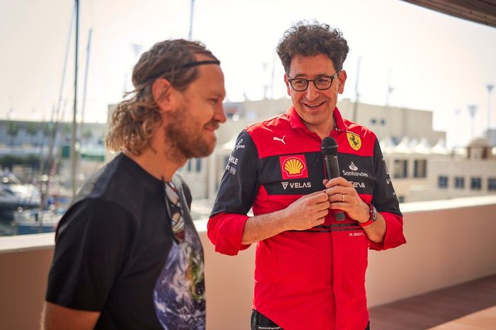 Sebastian Vettel, Aston Martin, Mattia Binotto, director de Ferrari