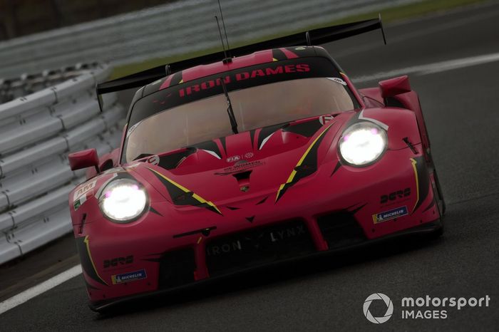 #85 Iron Dames Porsche 911 RSR - 19: Sarah Bovy, Michelle Gatting, Rahel Frey