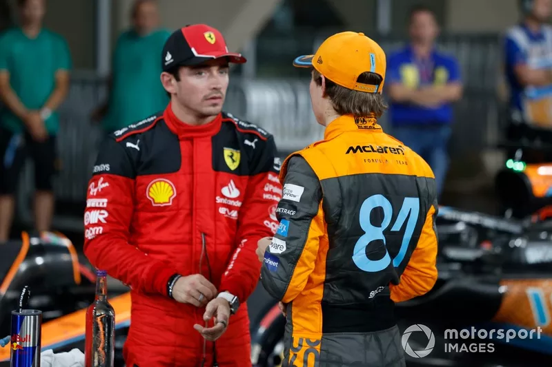 Charles Leclerc, Scuderia Ferrari, Oscar Piastri, McLaren, in Parc Ferme after Qualifying