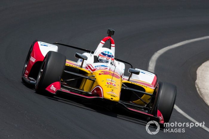 14º: #30 Takuma Sato, Mi-Jack / Panasonic, Rahal Letterman Lanigan Racing Honda: 228.300 mph
