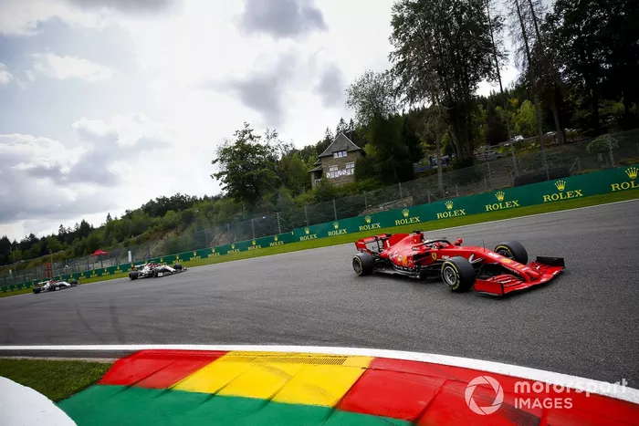 Sebastian Vettel, Ferrari SF1000, Antonio Giovinazzi, Alfa Romeo Racing C39