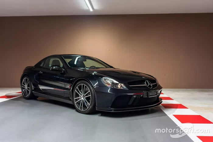 2009年製 メルセデス・ベンツ SL65 AMG ブラックシリーズ(275,000ポンド=約4035万円)