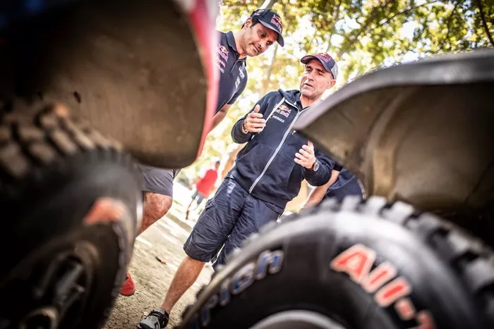 Nasser Al-Attiyah y Stephane Peterhansel