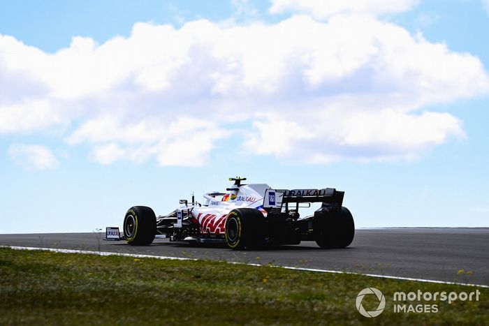 Mick Schumacher, Haas VF-21 