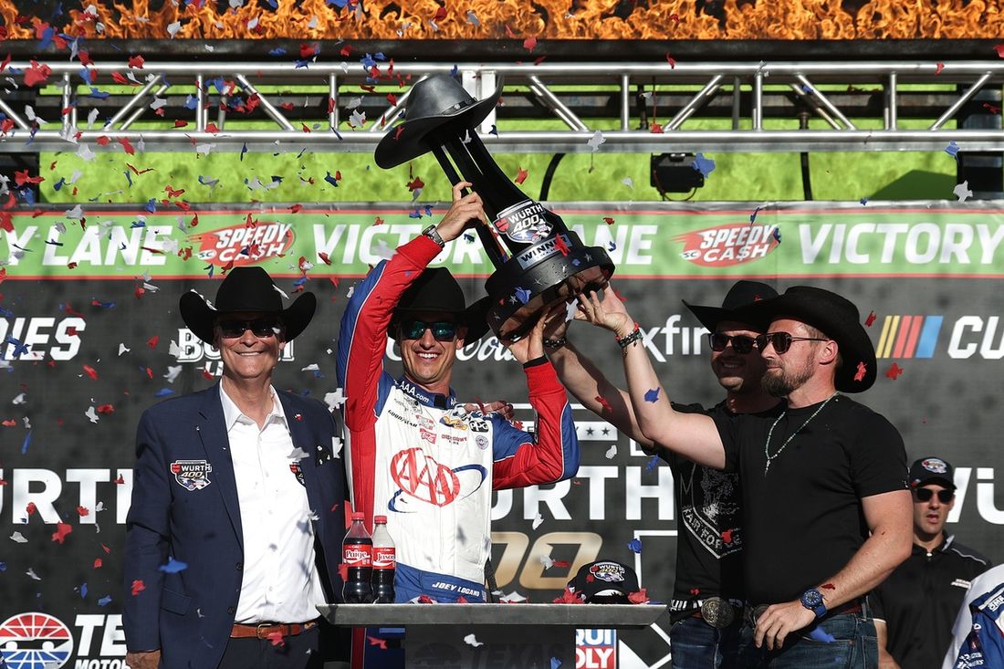 Joey Logano, Team Penske Ford