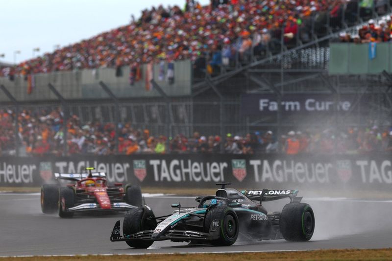 Lewis Hamilton, Ferrari, George Russell, Mercedes