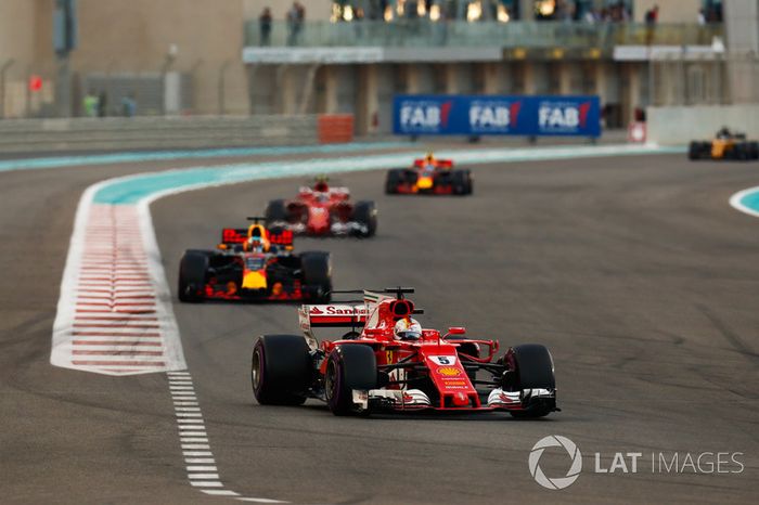 Sebastian Vettel, Ferrari SF70H, Daniel Ricciardo, Red Bull Racing RB13, Kimi Raikkonen, Ferrari SF70H, Max Verstappen, Red Bull Racing RB13
