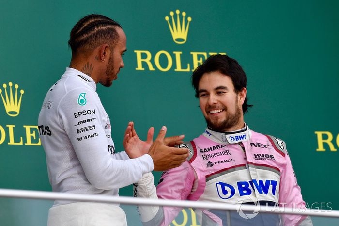 Podio: Ganador, Lewis Hamilton, Mercedes-AMG F1 y Sergio Perez, Force India