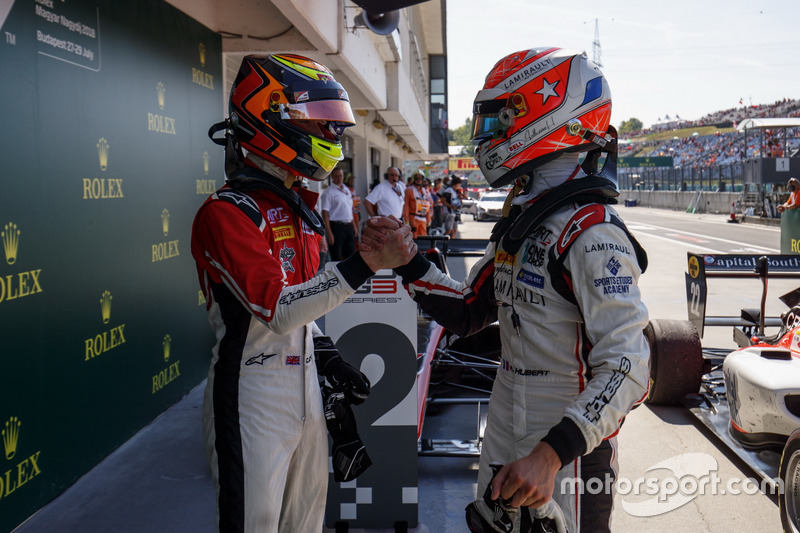 Callum Ilott a fait la bonne opération en devançant Anthoine Hubert sur le podium