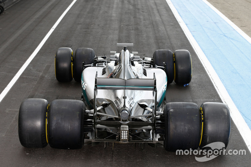 Mercedes AMG F1 W06 Hybrid with 2017 and 2016 Pirelli tyres