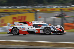 #6 Toyota Racing Toyota TS050 Hybrid: Стефан Сарразен, Майк Конвей, Камуи Кобаяши