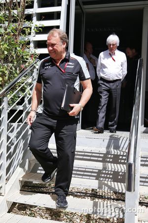Robert Fernley, Sahara Force India F1 Team Subdirector del equipo y Bernie Ecclestone
