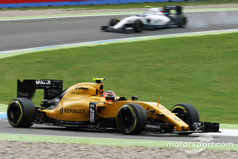 Esteban Ocon, pilota collaudatore Renault Sport F1 Team R16
