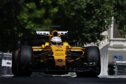 Kevin Magnussen, Renault Sport F1 Team RS16