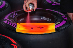 Des pneus Pirelli
