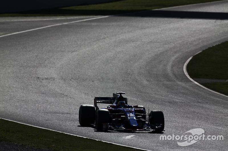 Carlos Sainz Jr., Scuderia Toro Rosso STR12