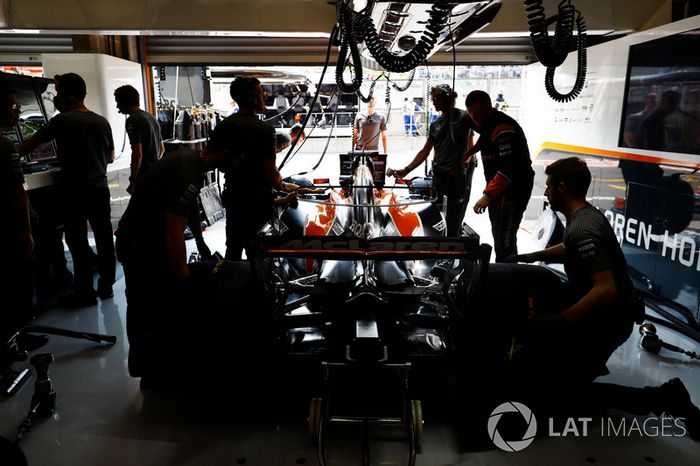 Fernando Alonso, McLaren MCL32